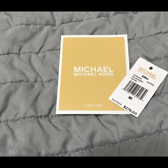 Authentic Michael Kors cross body - Picture 6 of 6